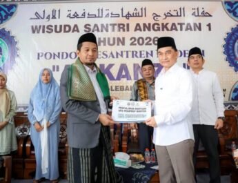 Wisuda Perdana, Ponpes Modern Al-Kanza Lebak Luluskan 23 Santri Angkatan Pertama