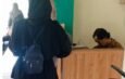Pegawai Dinsos Tangsel Diduga Tertidur Saat Jam Pelayanan, Warga Keluhkan Disiplin Aparatur