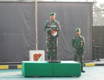 Upacara 17-an di Korem 052/Wijayakrama, Prajurit Diingatkan Jauhi Judi Online dan Narkoba