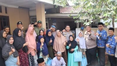 Kapolres Tangerang Kota Salurkan Bantuan Sembako untuk Warga Kampung Ledug