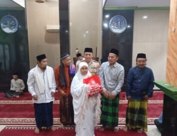 Kapolsek Batuceper Ajak Warga Perkuat Kamtibmas Lewat Subuh Keliling