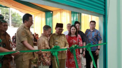 PERESMIAN GUDANG PABRIK CAPLANG-WALIKOTA4